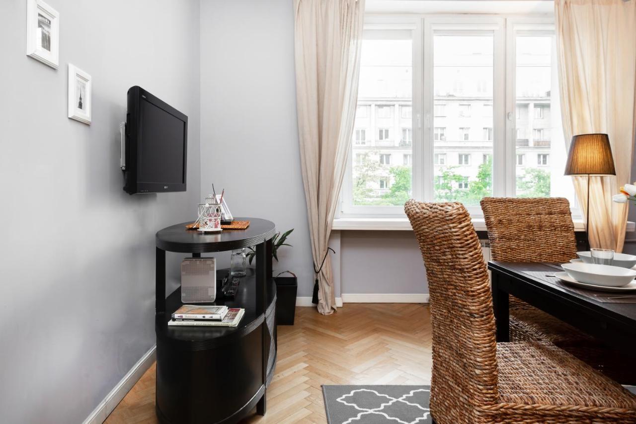 Stars Apartaments City Center By Noclegi Renters Varsó Kültér fotó