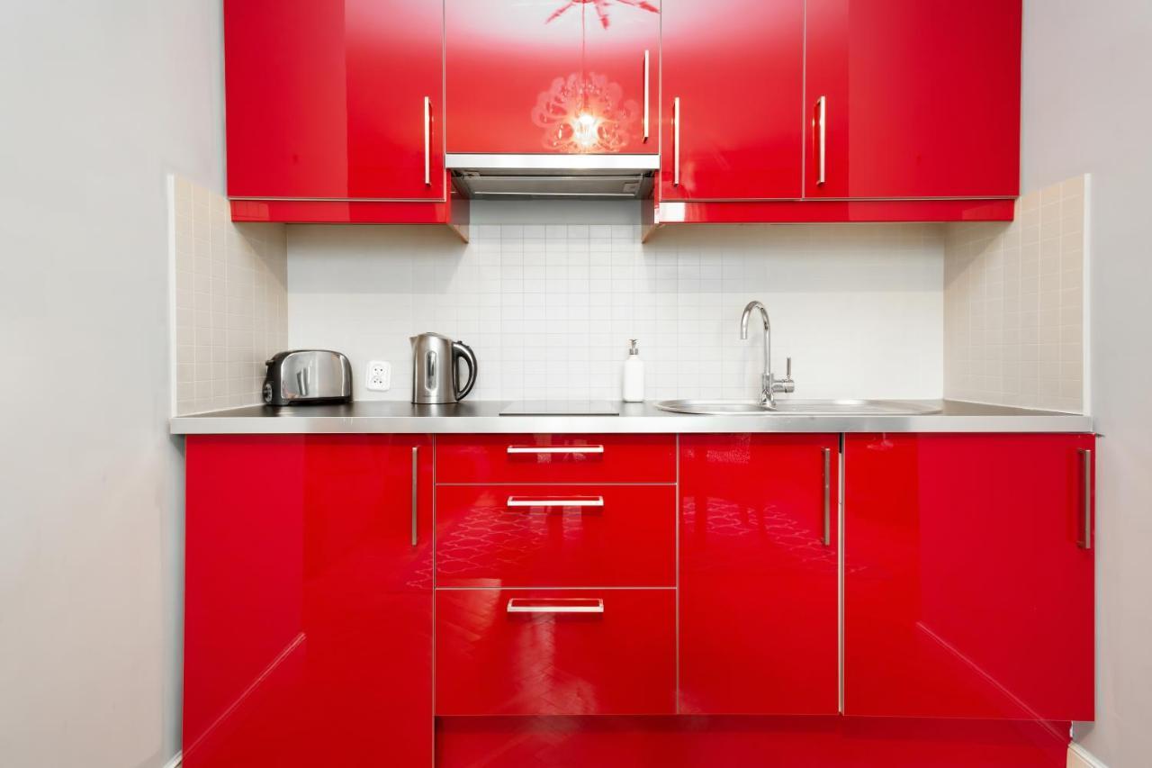 Stars Apartaments City Center By Noclegi Renters Varsó Kültér fotó