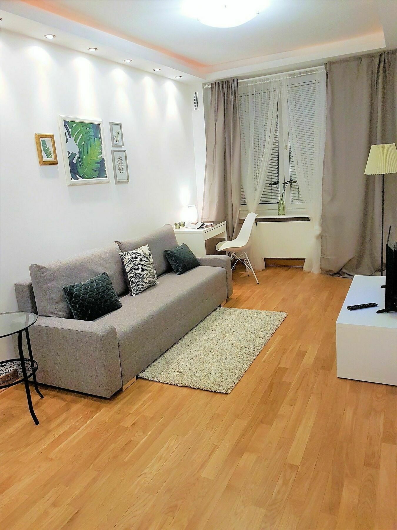 Stars Apartaments City Center By Noclegi Renters Varsó Kültér fotó